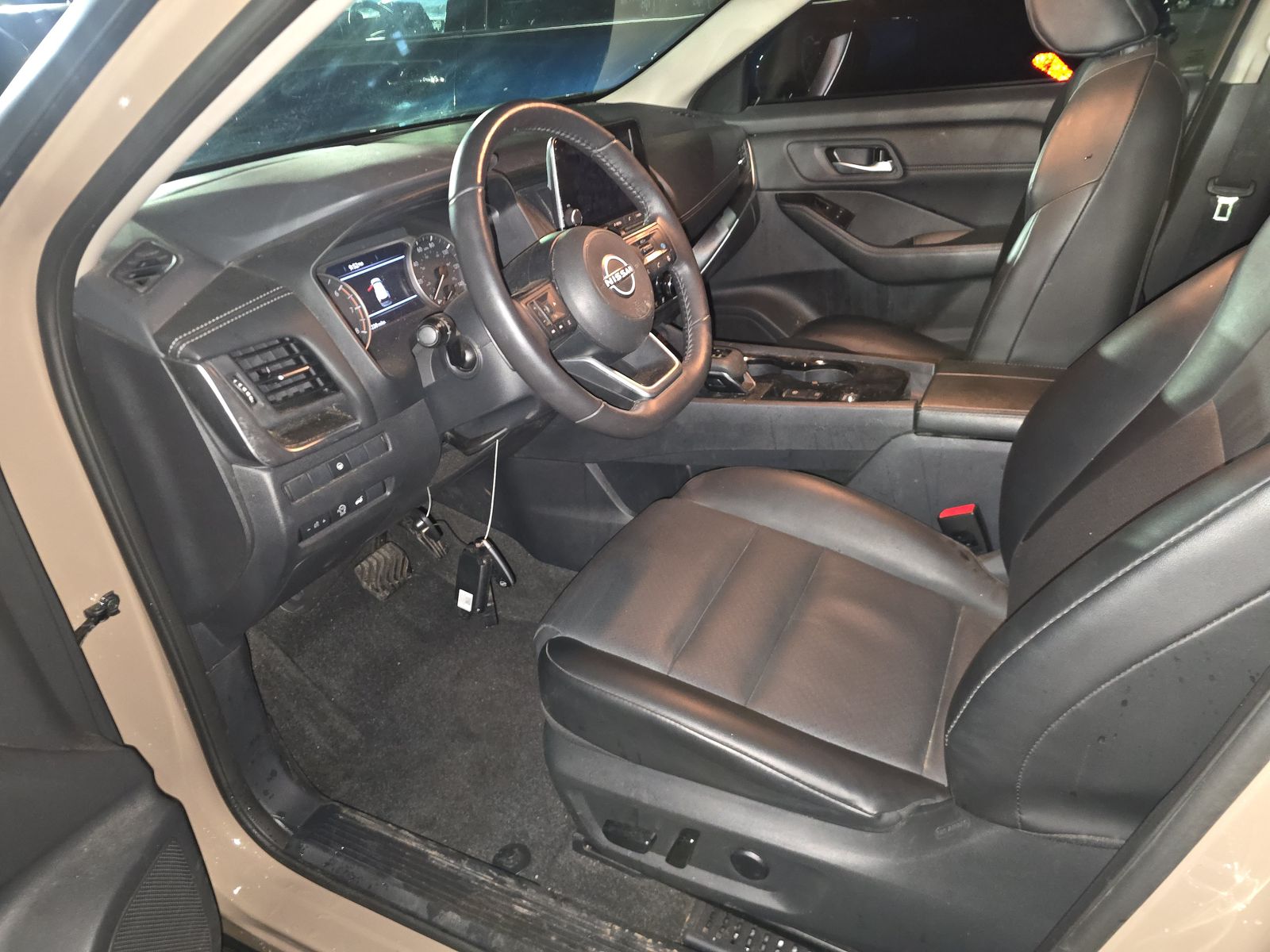 2024 Nissan Rogue SV FWD