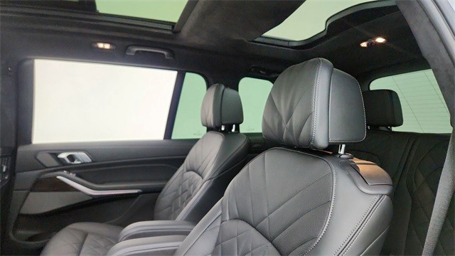 2024 BMW X7 xDrive40i AWD
