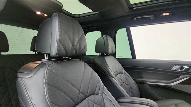 2024 BMW X7 xDrive40i AWD