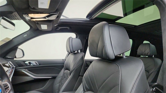 2024 BMW X7 xDrive40i AWD
