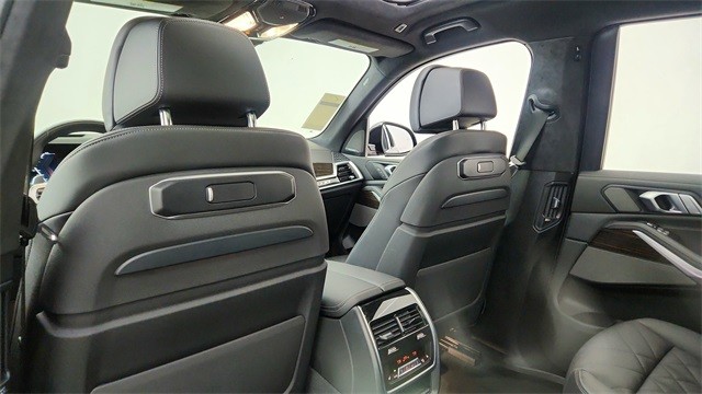 2024 BMW X7 xDrive40i AWD