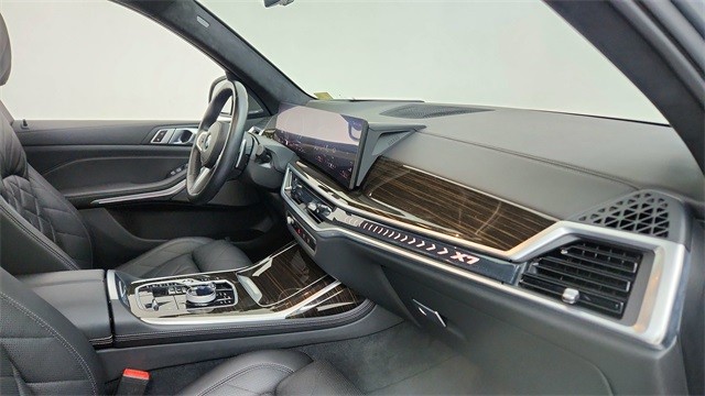 2024 BMW X7 xDrive40i AWD