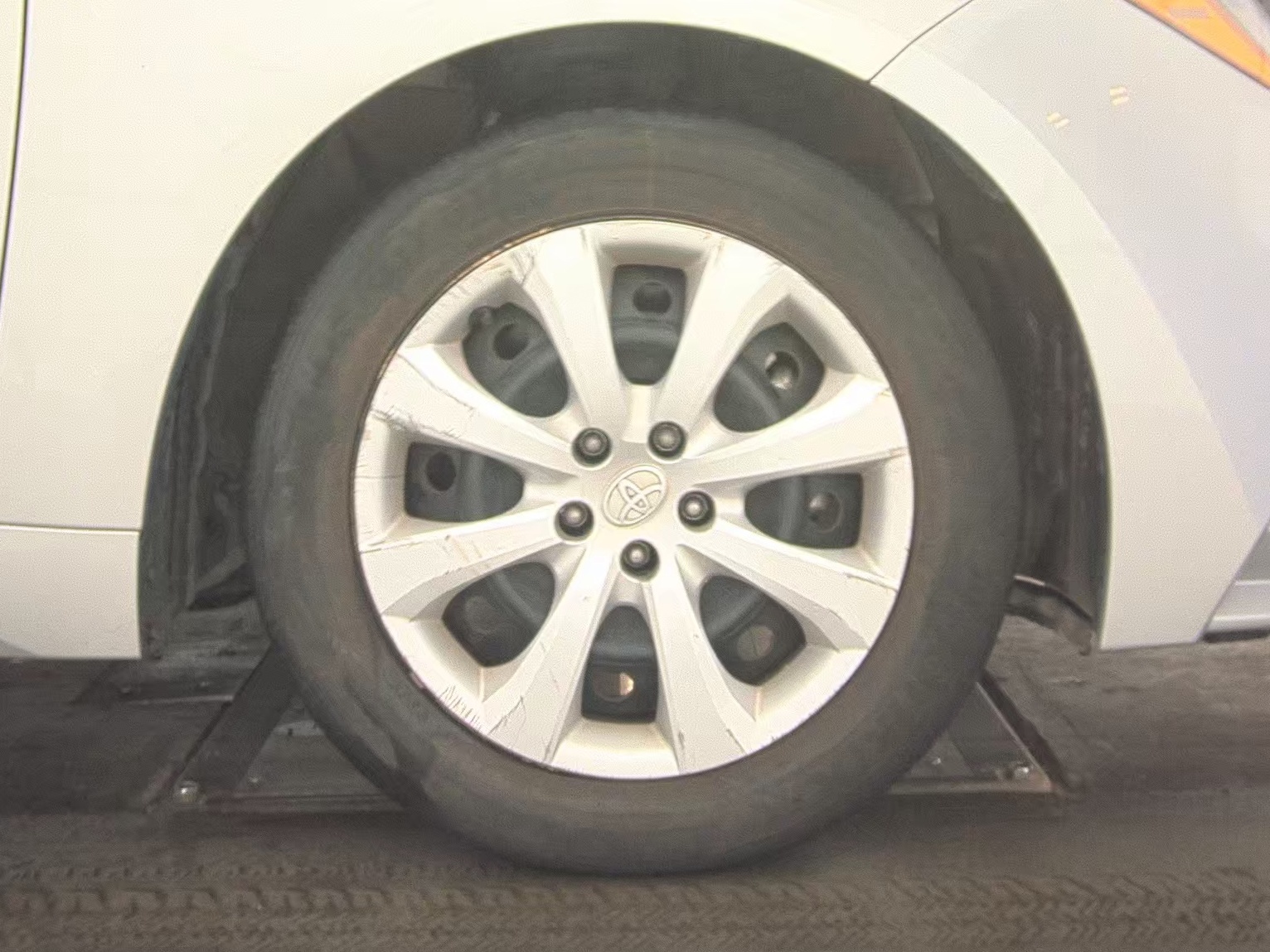 2024 Toyota Corolla LE FWD