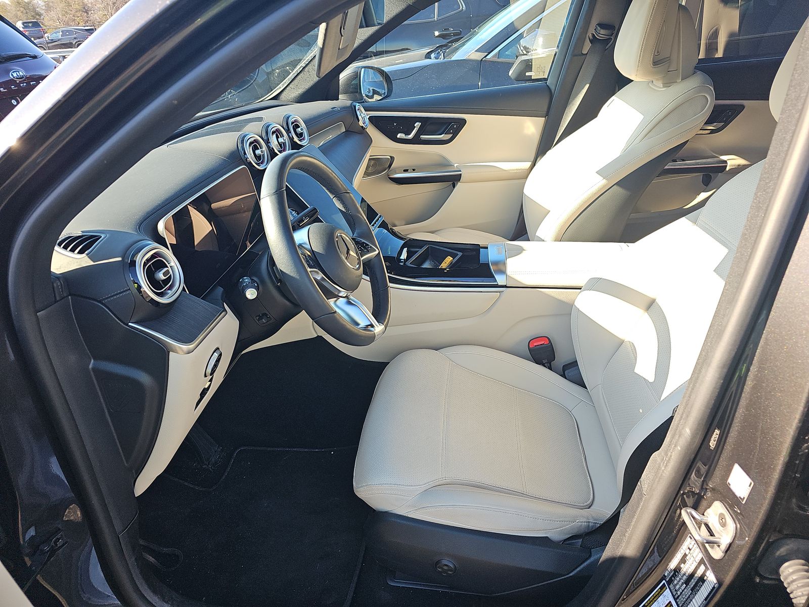 2025 Mercedes-Benz GLC GLC 300 AWD
