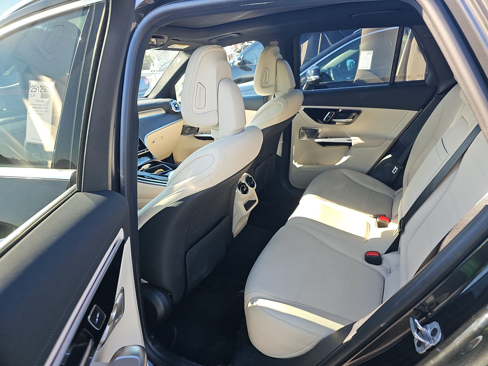 2025 Mercedes-Benz GLC GLC 300 AWD