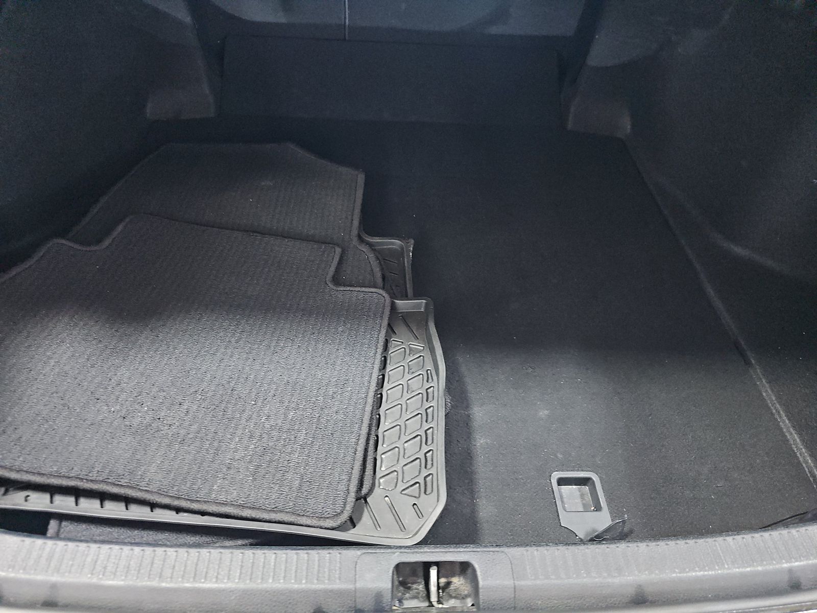 2022 Toyota Camry SE FWD