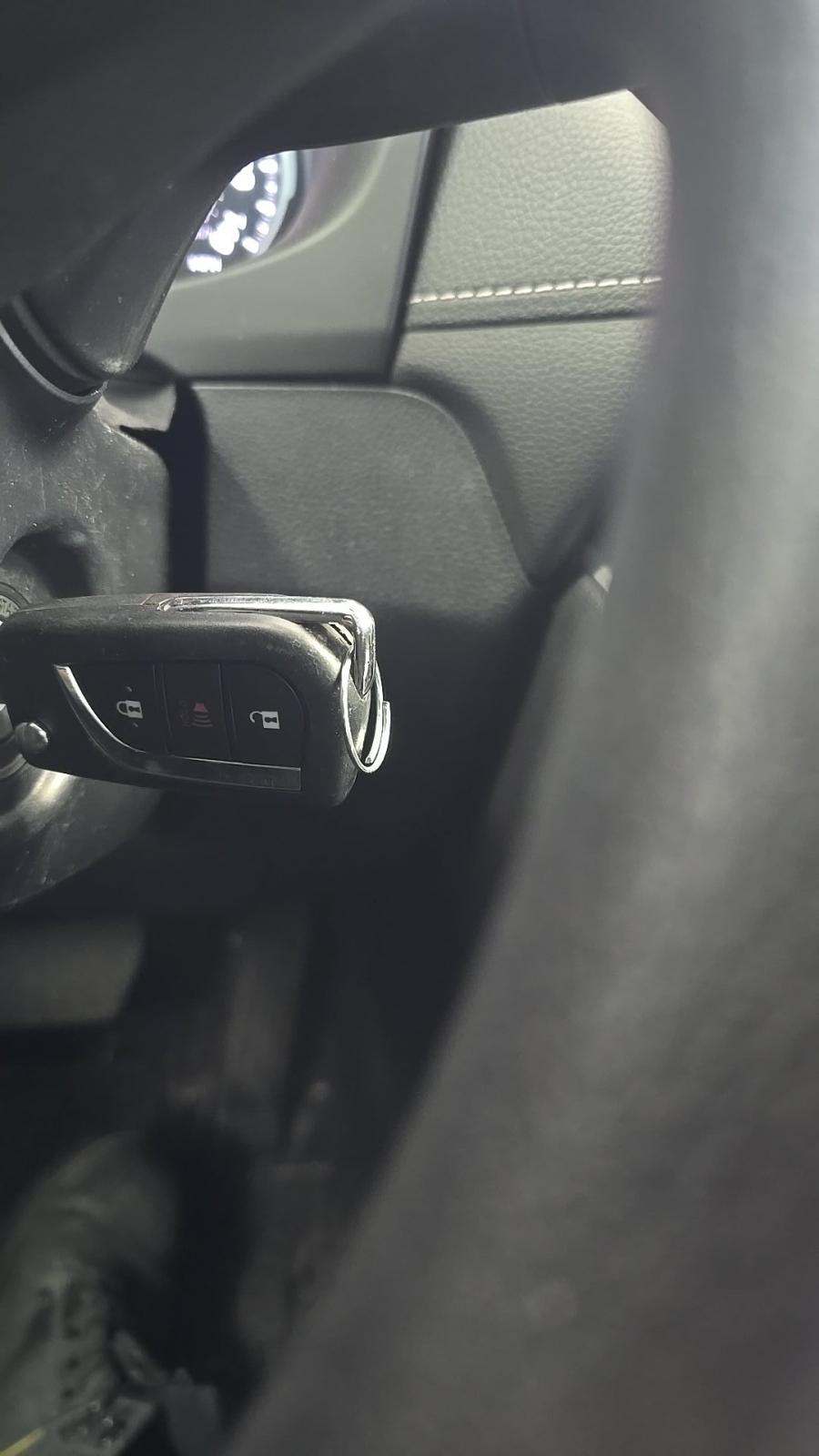 2022 Toyota RAV4 LE FWD