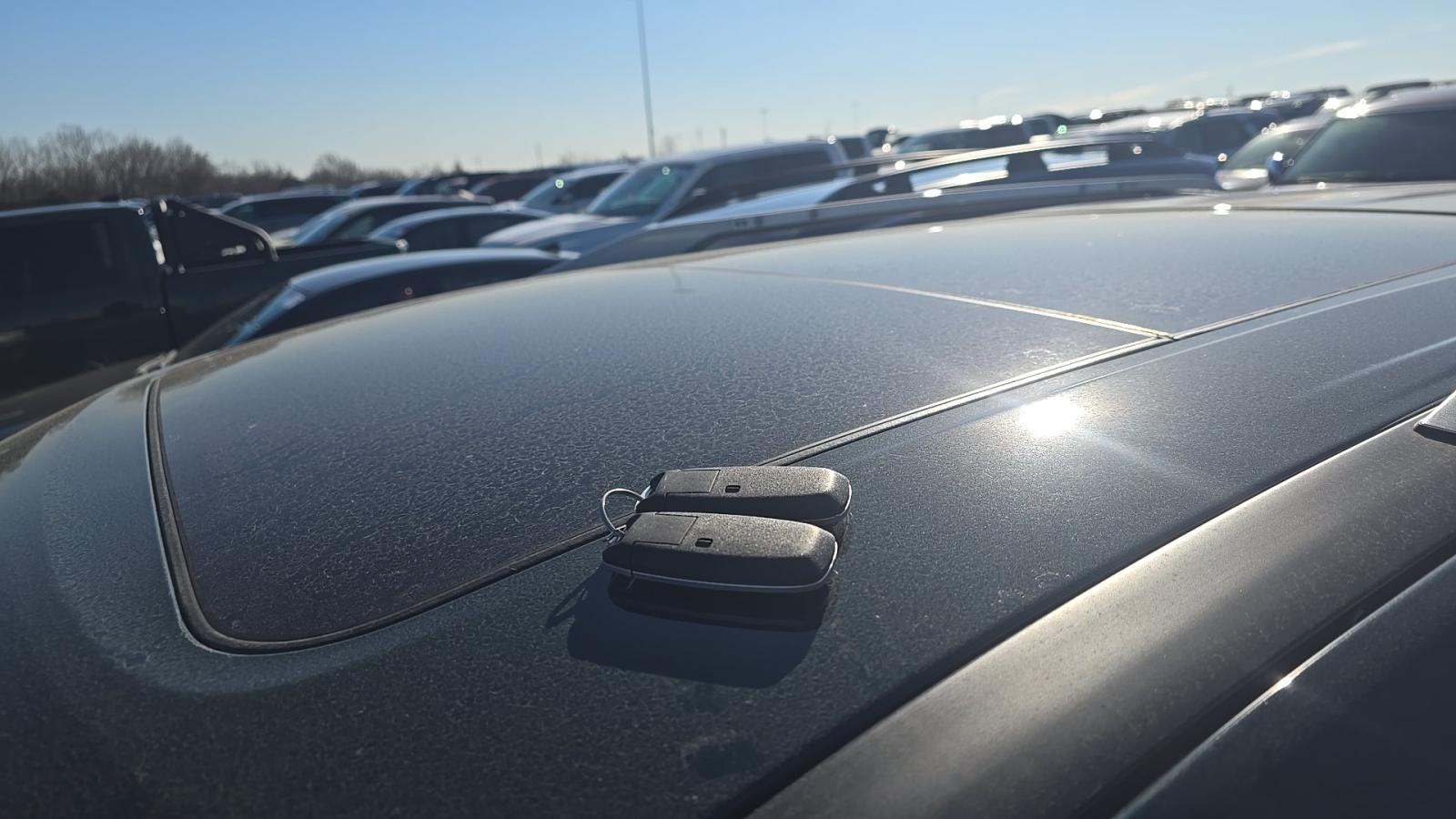 2025 Nissan Pathfinder Platinum FWD