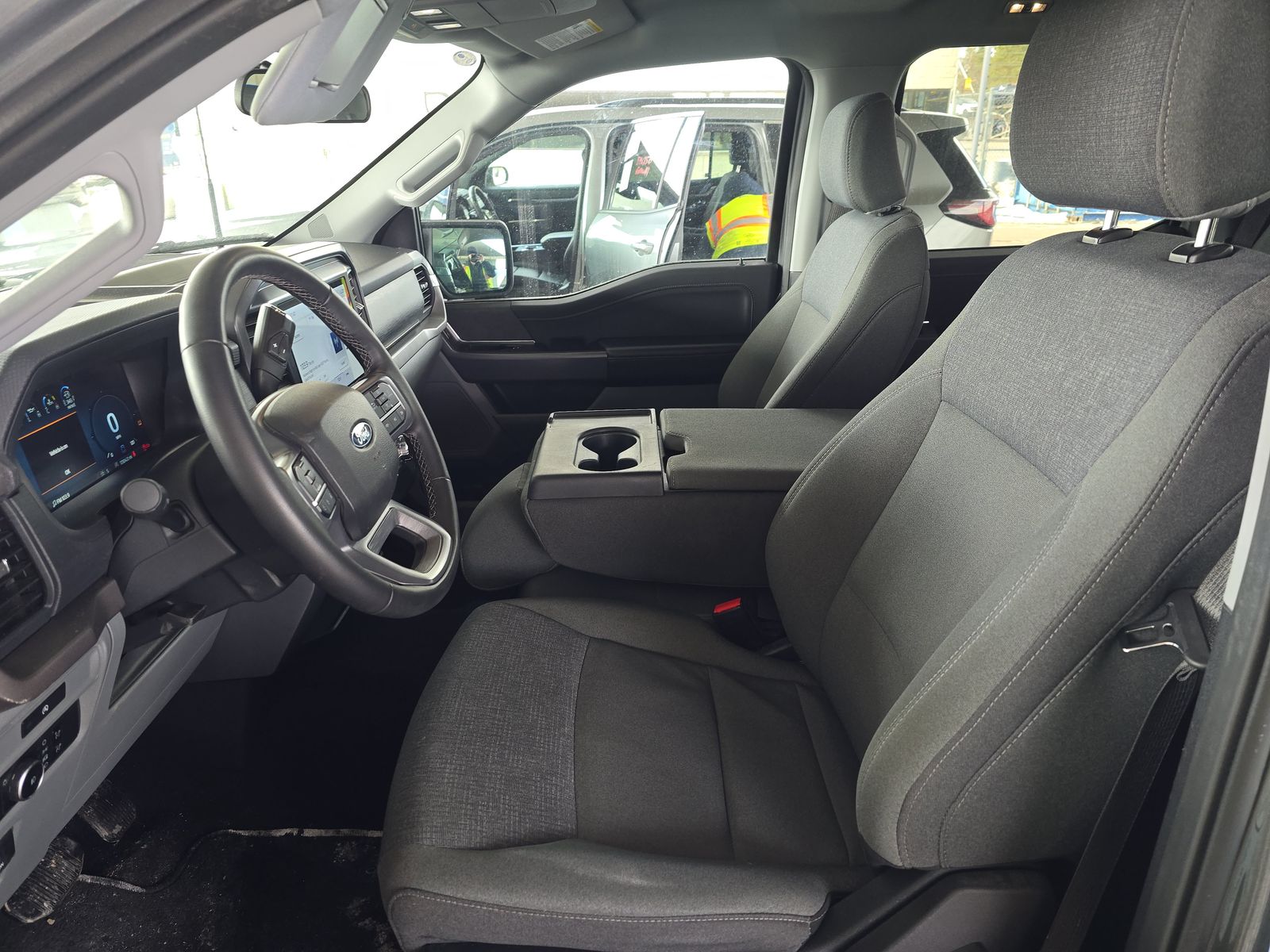 2025 Ford F-150 XLT AWD