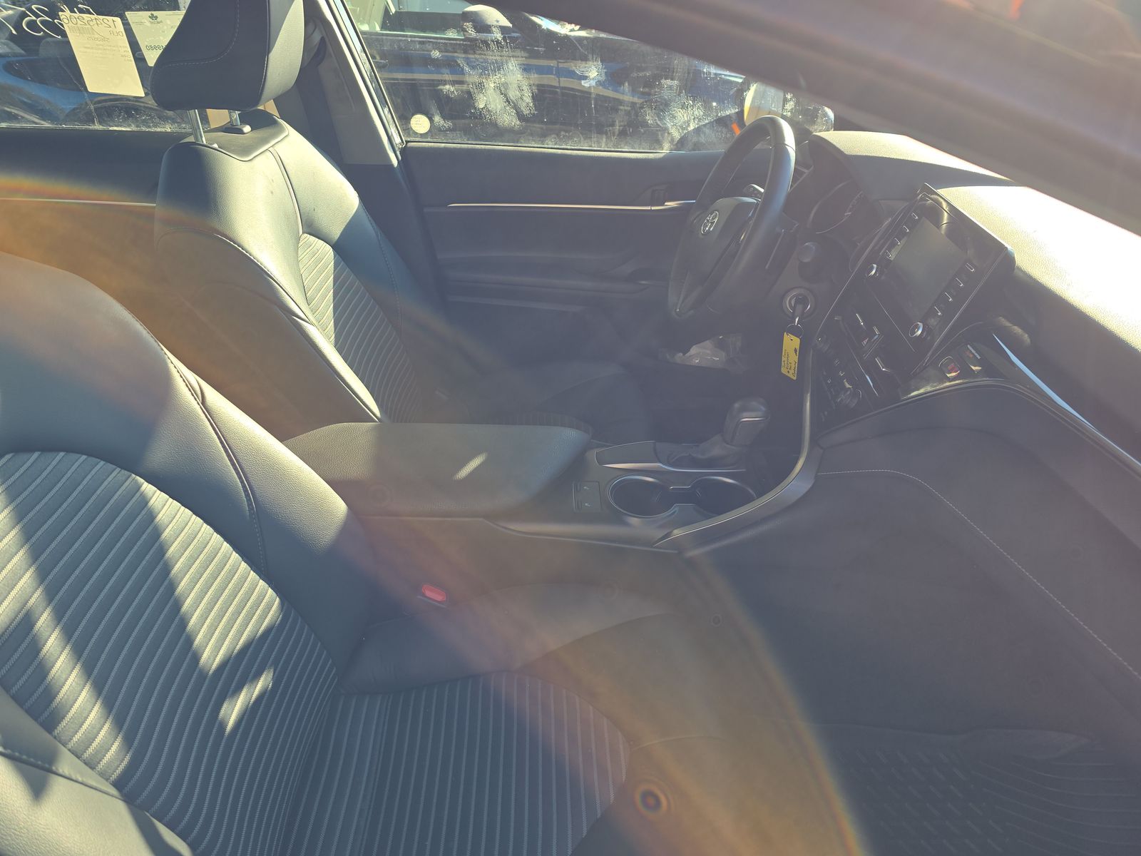 2024 Toyota Camry SE FWD