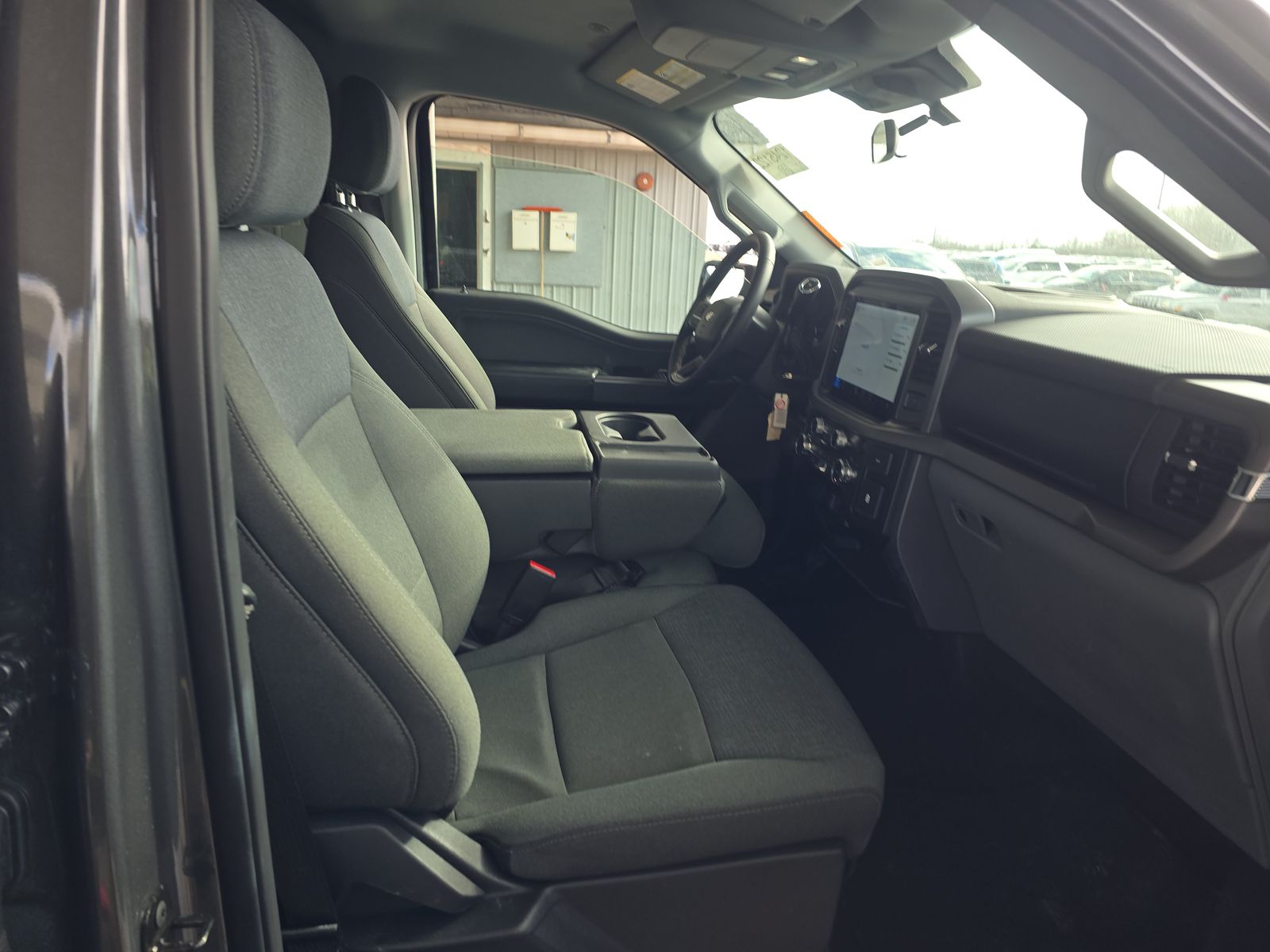 2025 Ford F-150 XLT AWD