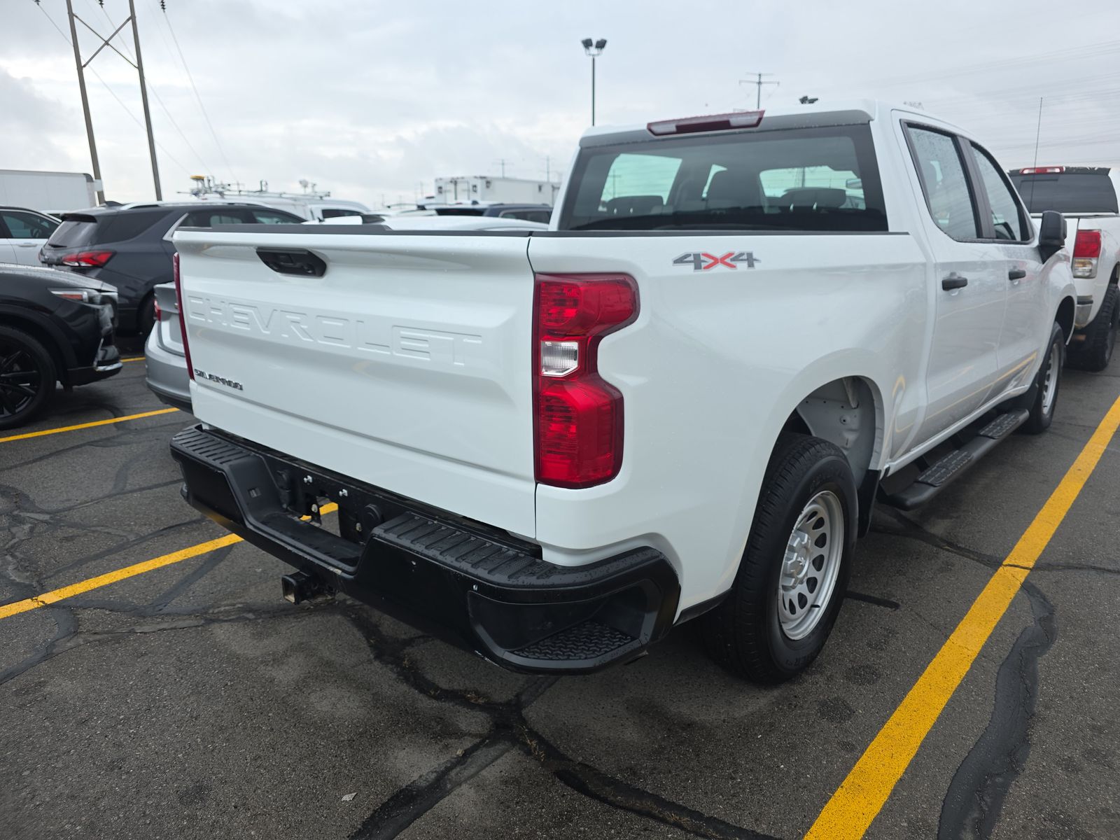 2024 CHEVY SILVERADO 1500 WORK TRUCK GAS WHITE SHORT BED SINGLE - Image 4