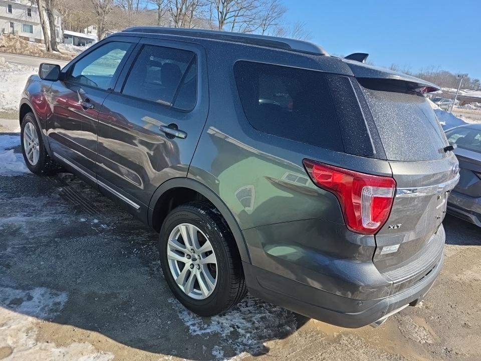 FORD EXPLORER - 7