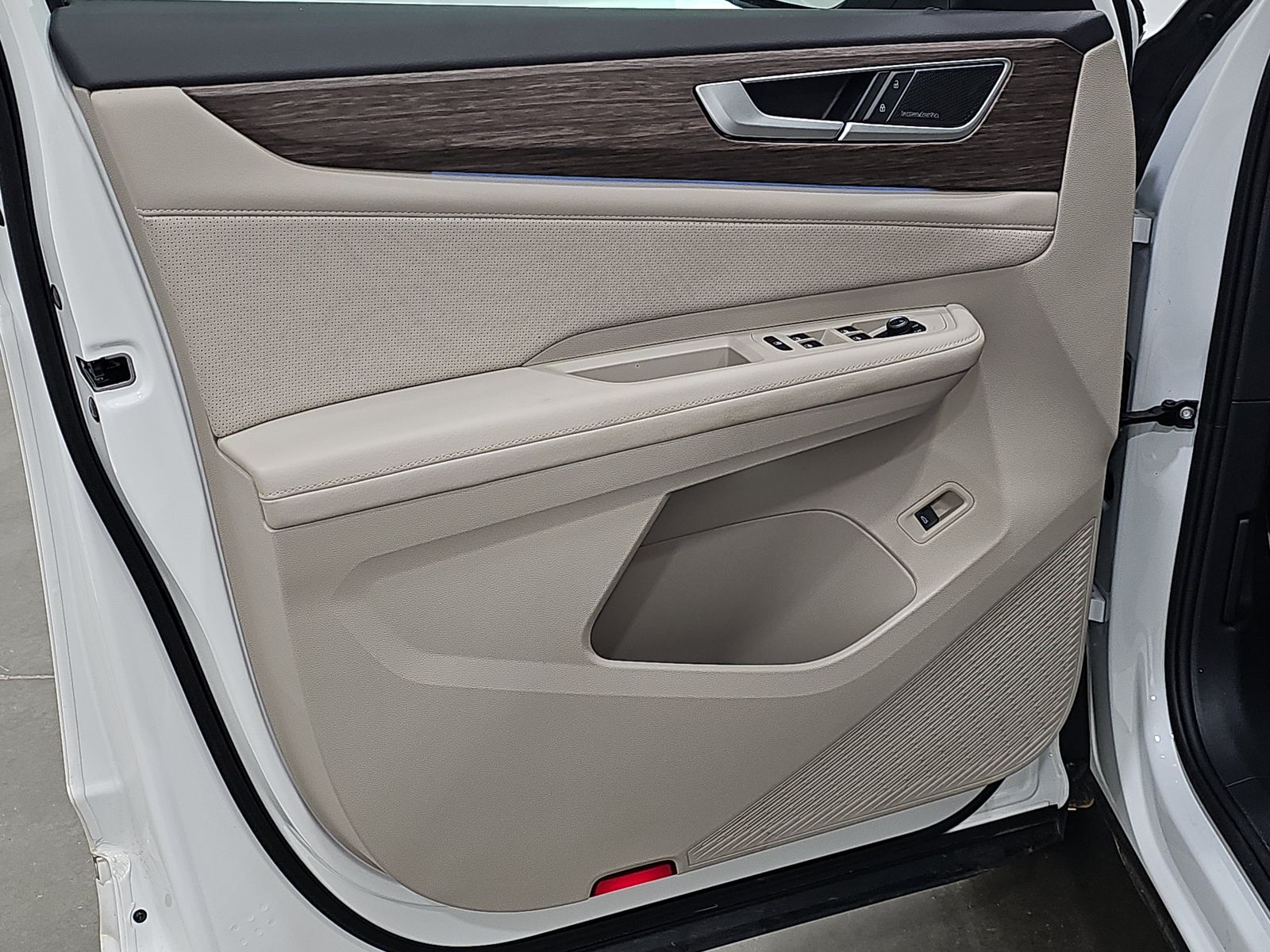 2025 Volkswagen Atlas 2.0T SEL Premium R-Line AWD