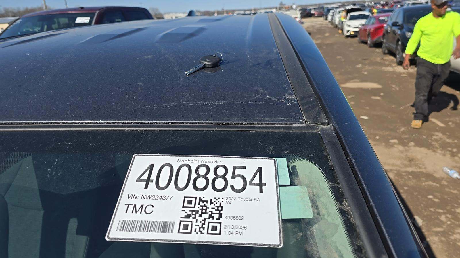 2022 Toyota RAV4 LE FWD