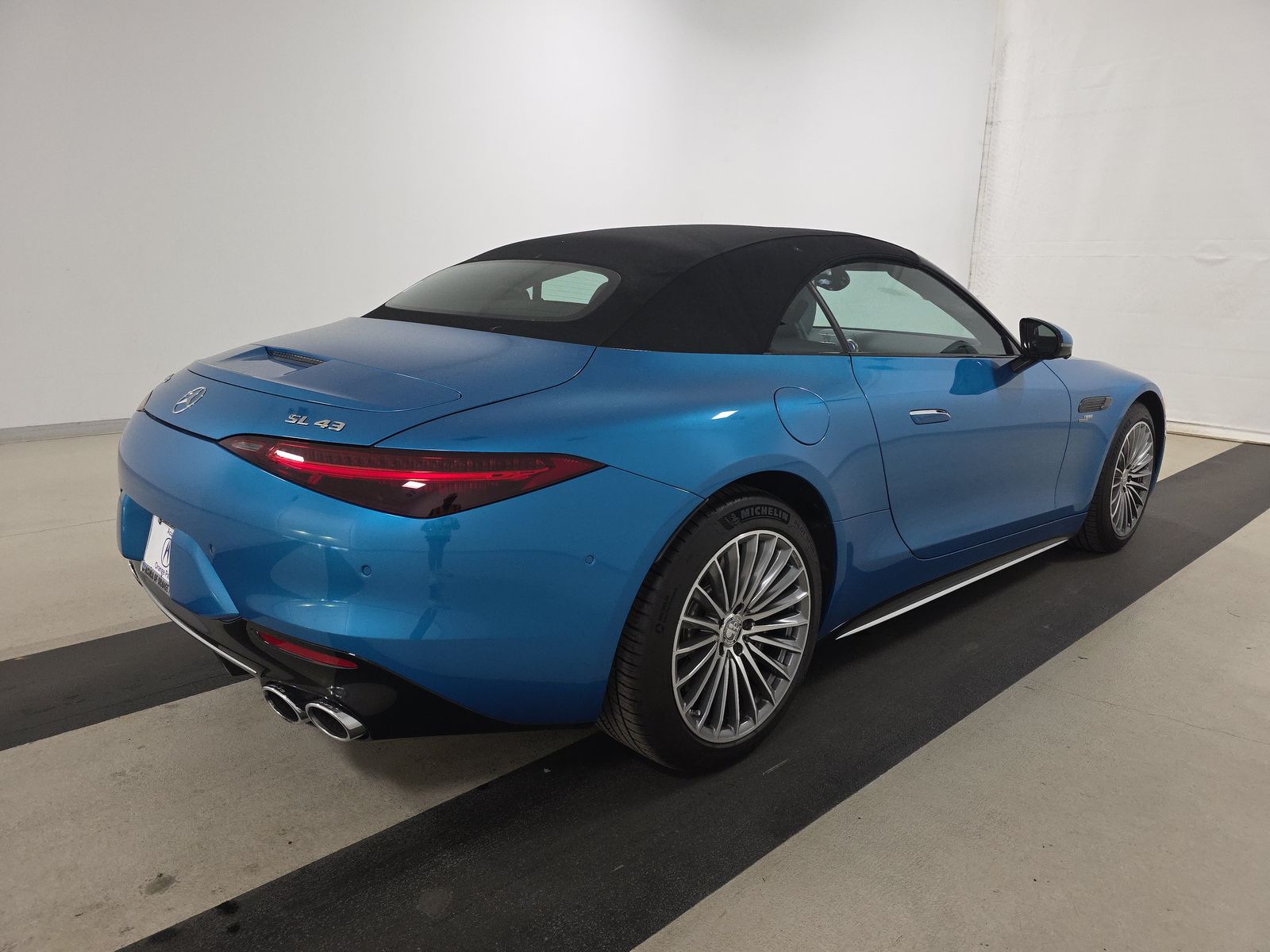 2023 Mercedes-Benz SL-Class AMG SL 43 RWD