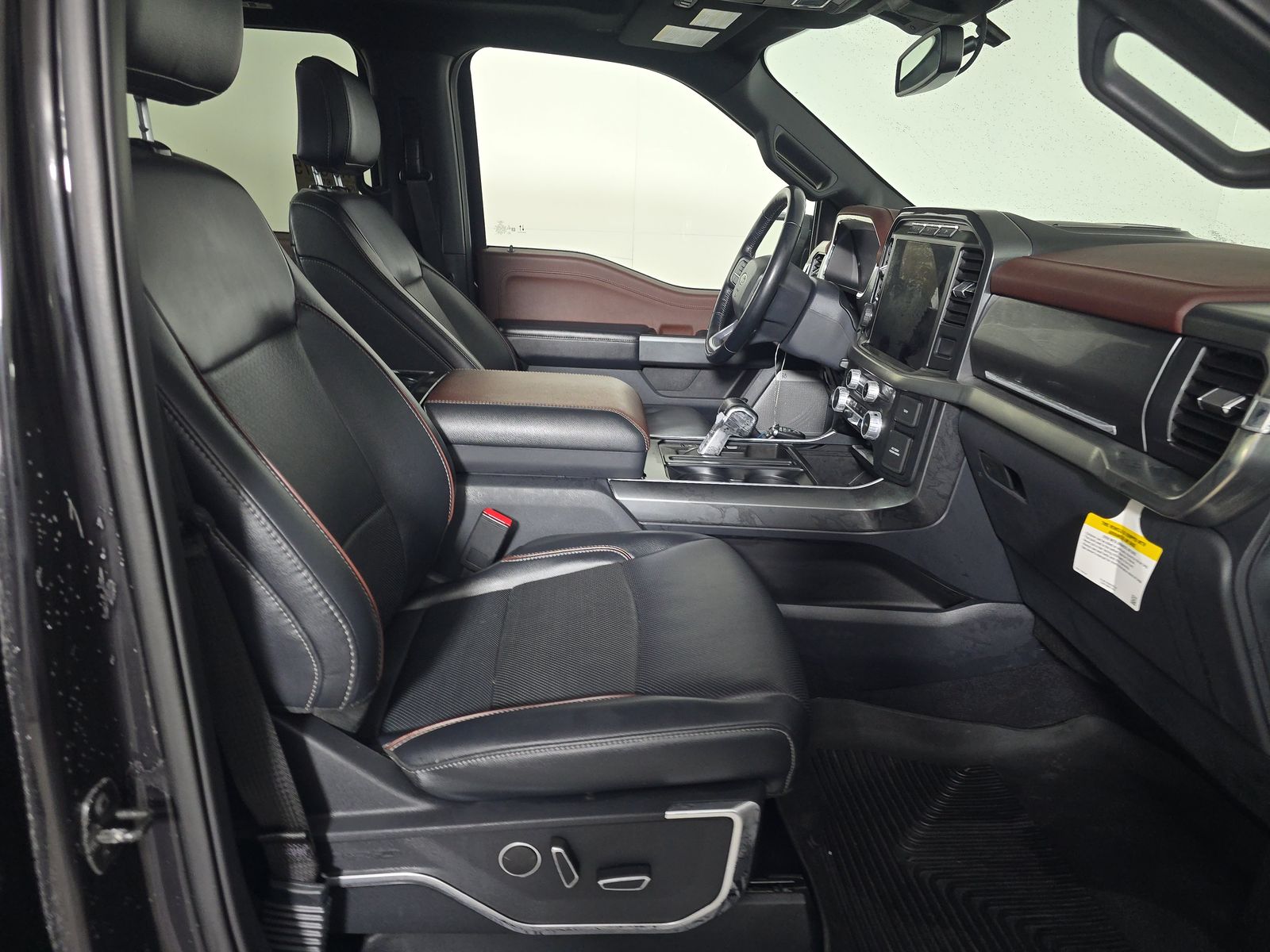 2023 Ford F-150 Lariat AWD