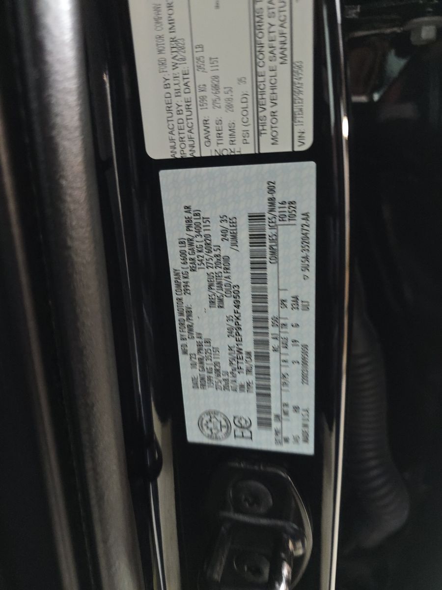 2023 Ford F-150 Lariat AWD