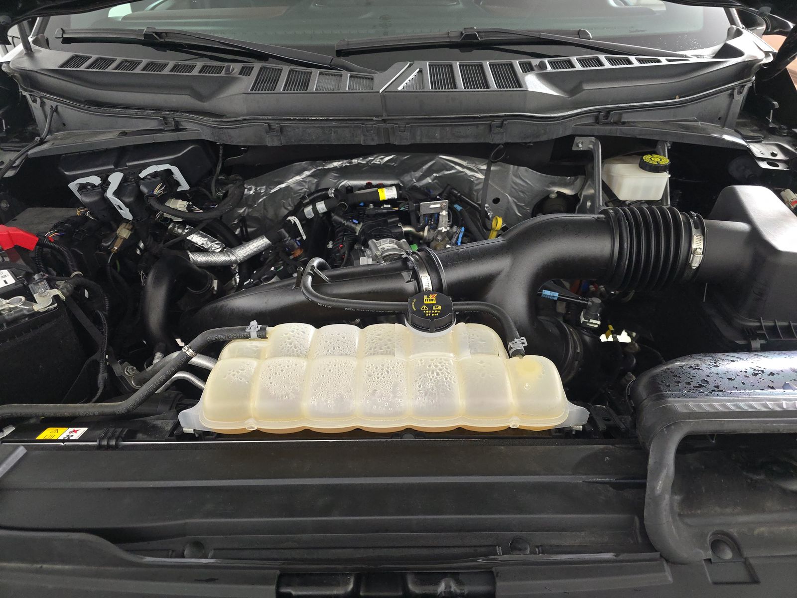 2023 Ford F-150 Lariat AWD