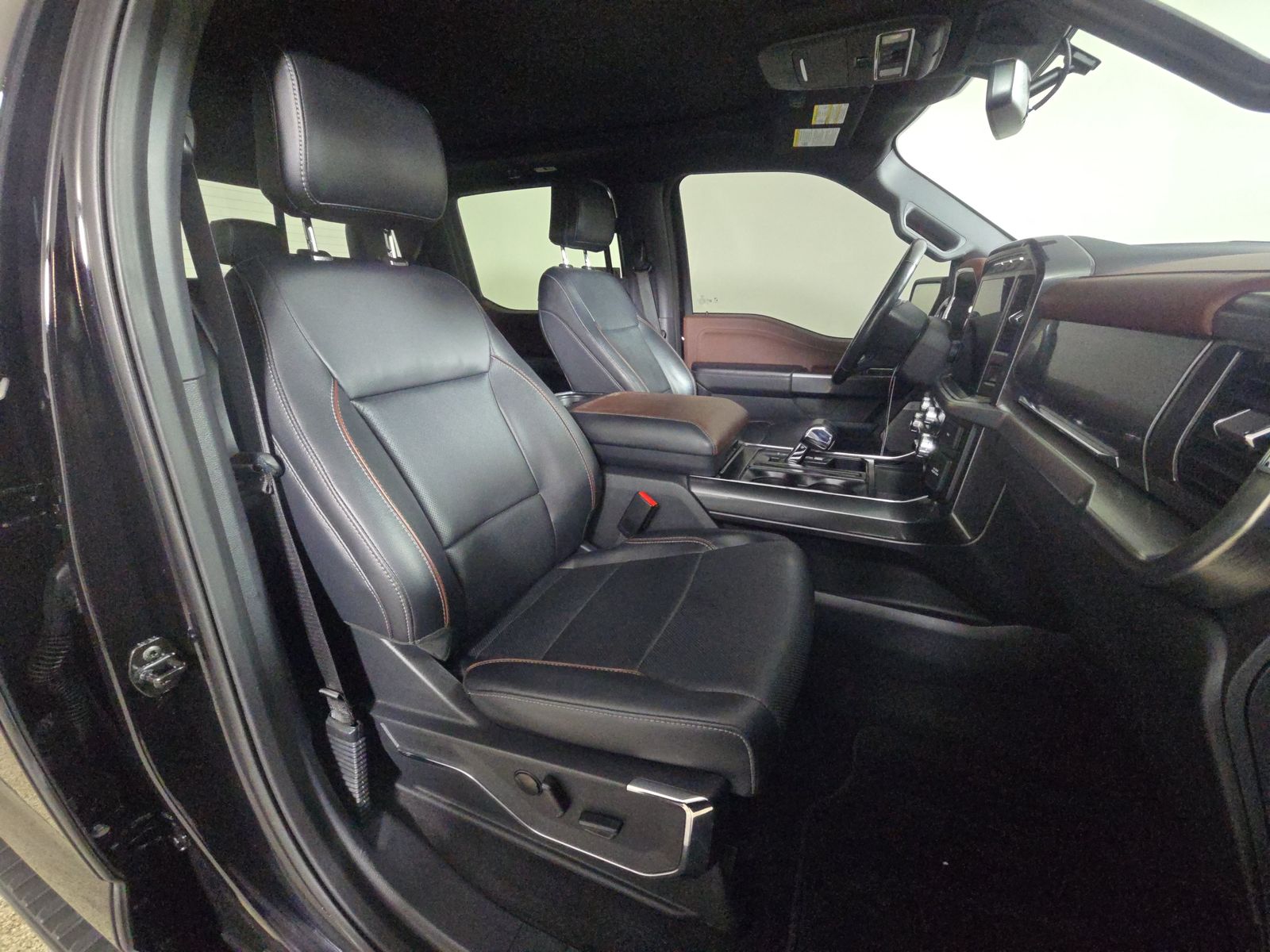 2023 Ford F-150 Lariat AWD