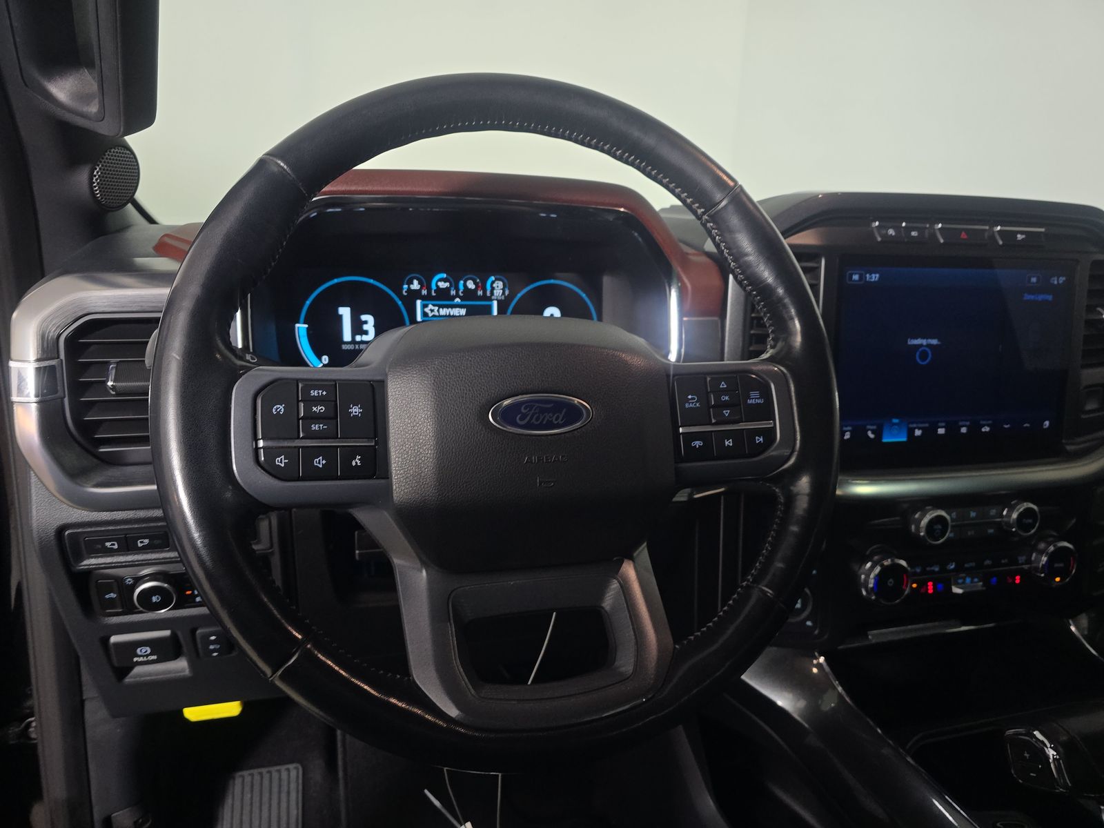 2023 Ford F-150 Lariat AWD