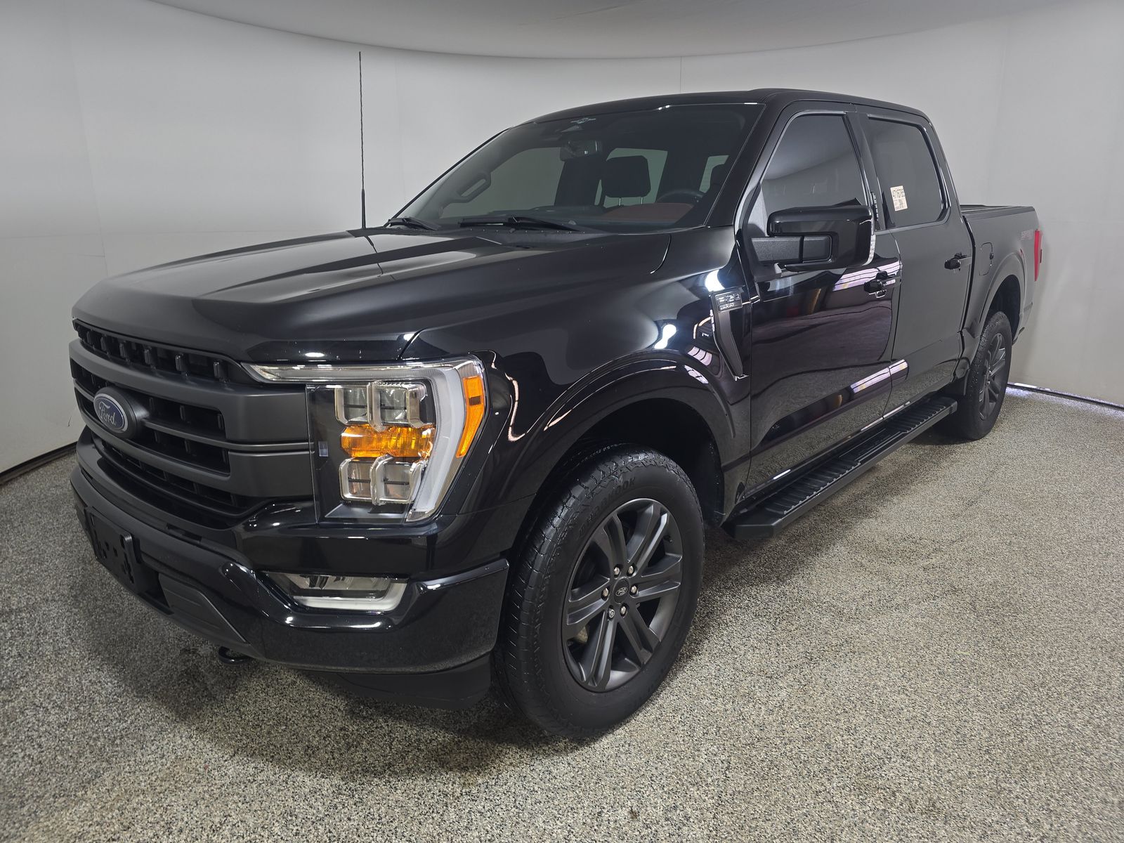 2023 Ford F-150 Lariat AWD