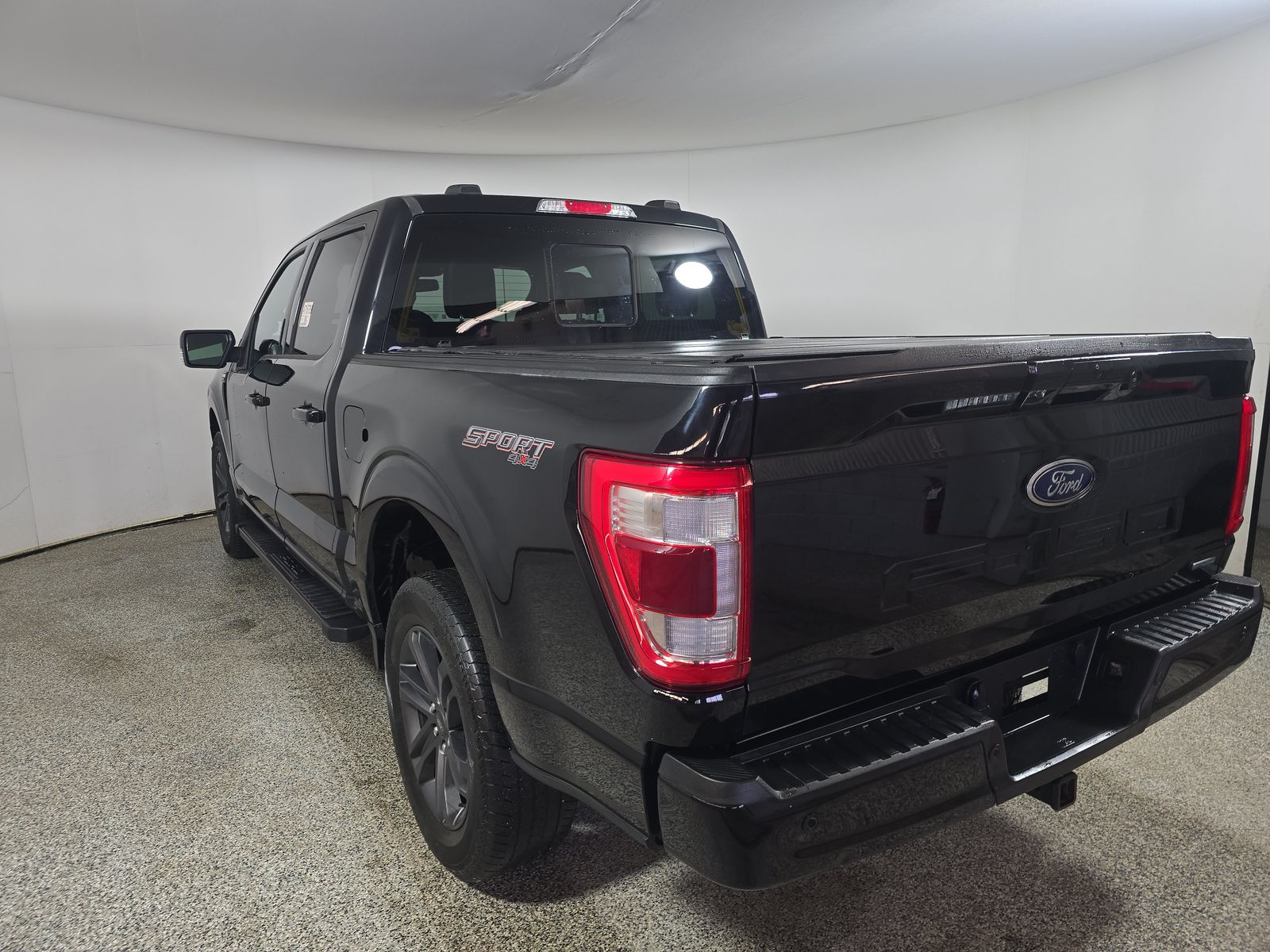 2023 Ford F-150 Lariat AWD