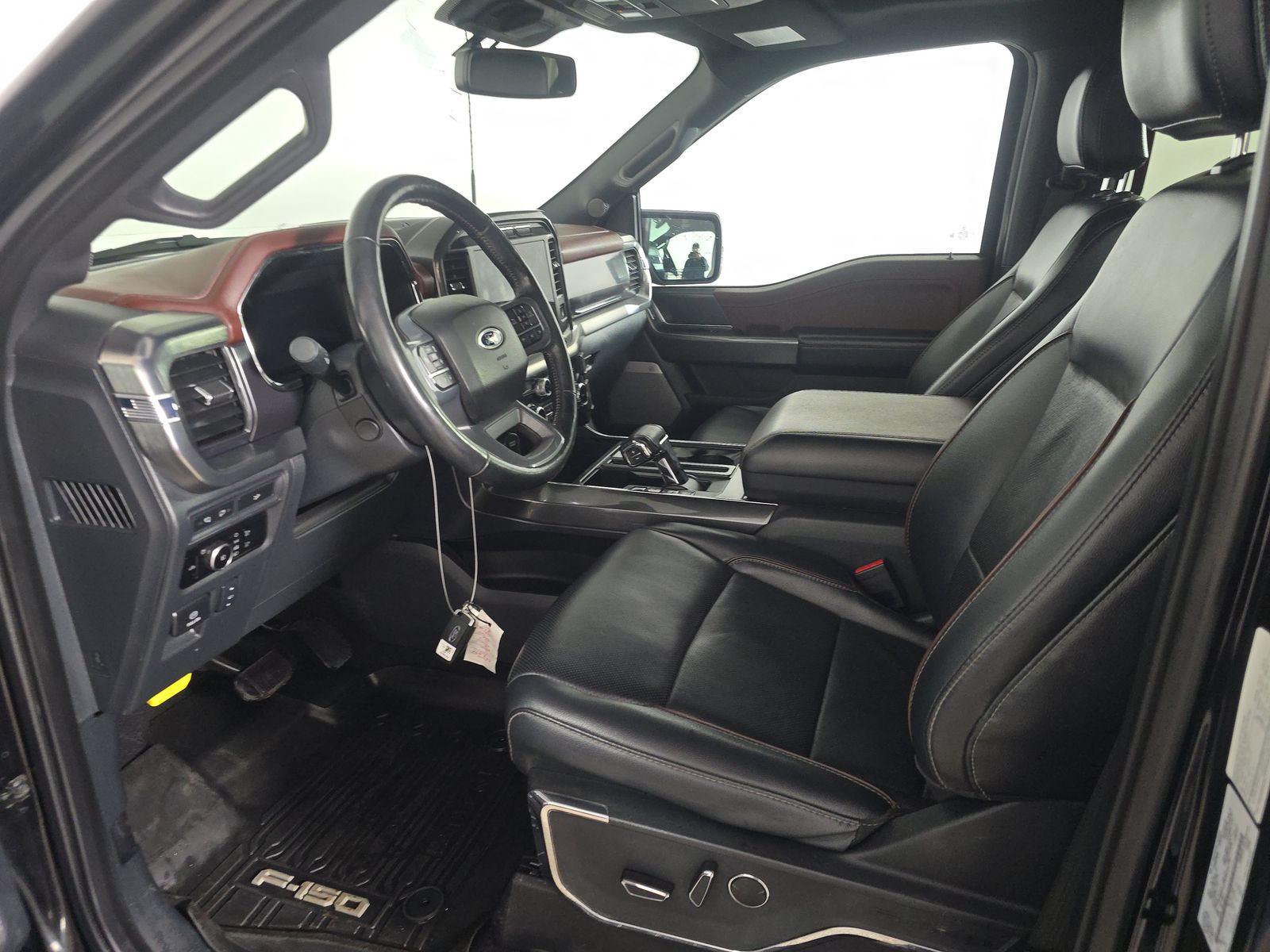 2023 Ford F-150 Lariat AWD