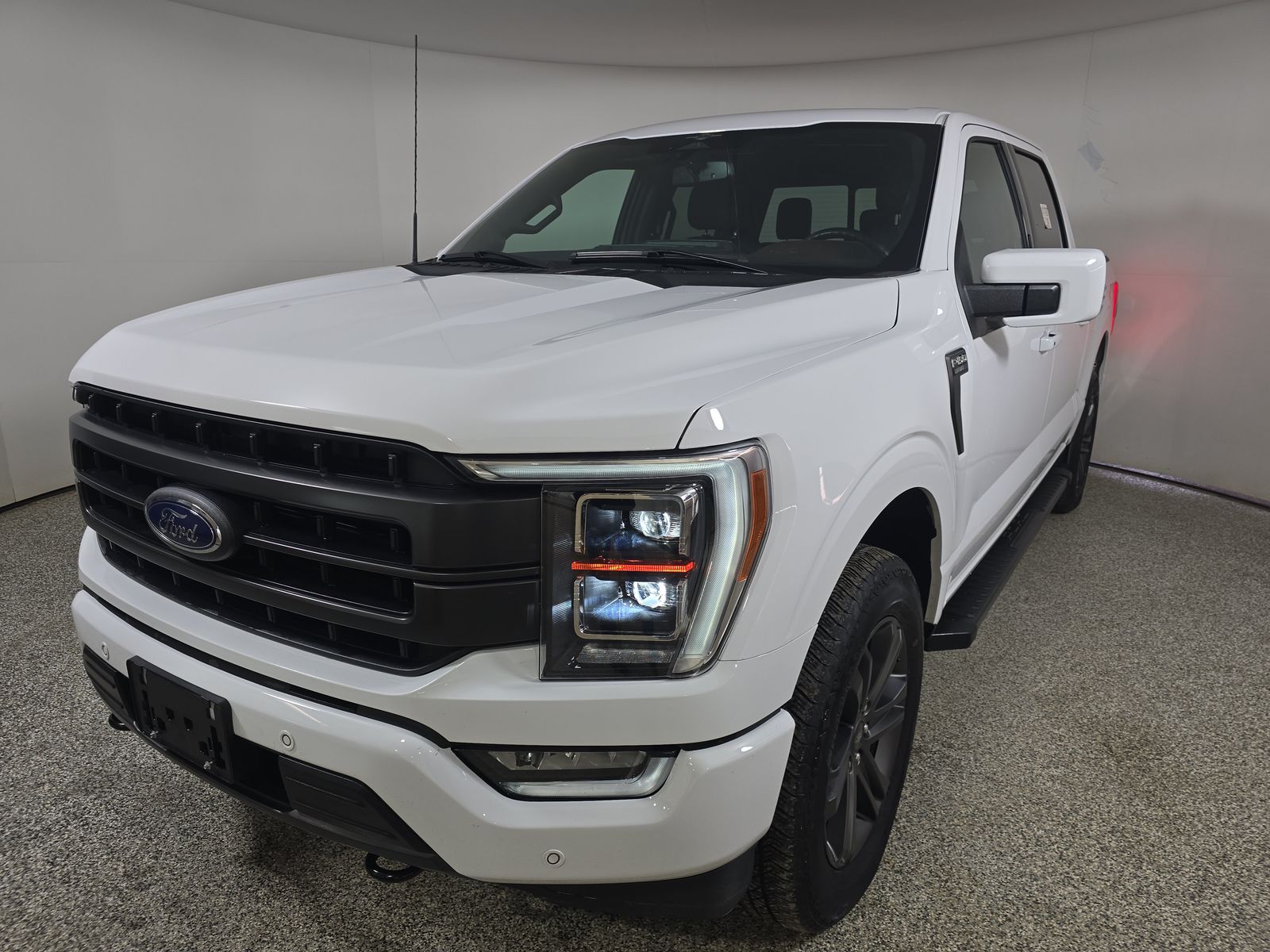 2023 Ford F-150 Lariat AWD