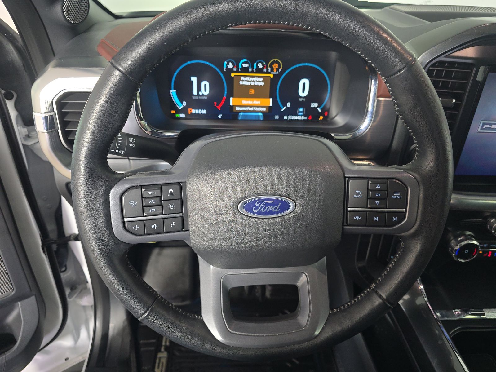 2023 Ford F-150 Lariat AWD