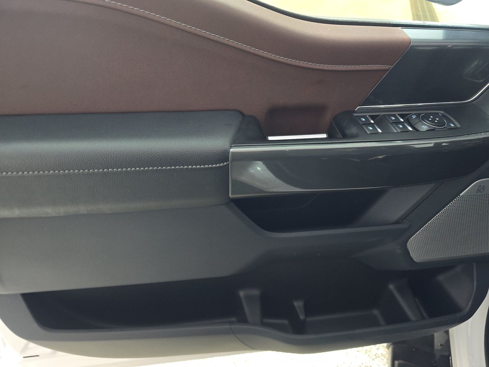 2023 Ford F-150 Lariat AWD