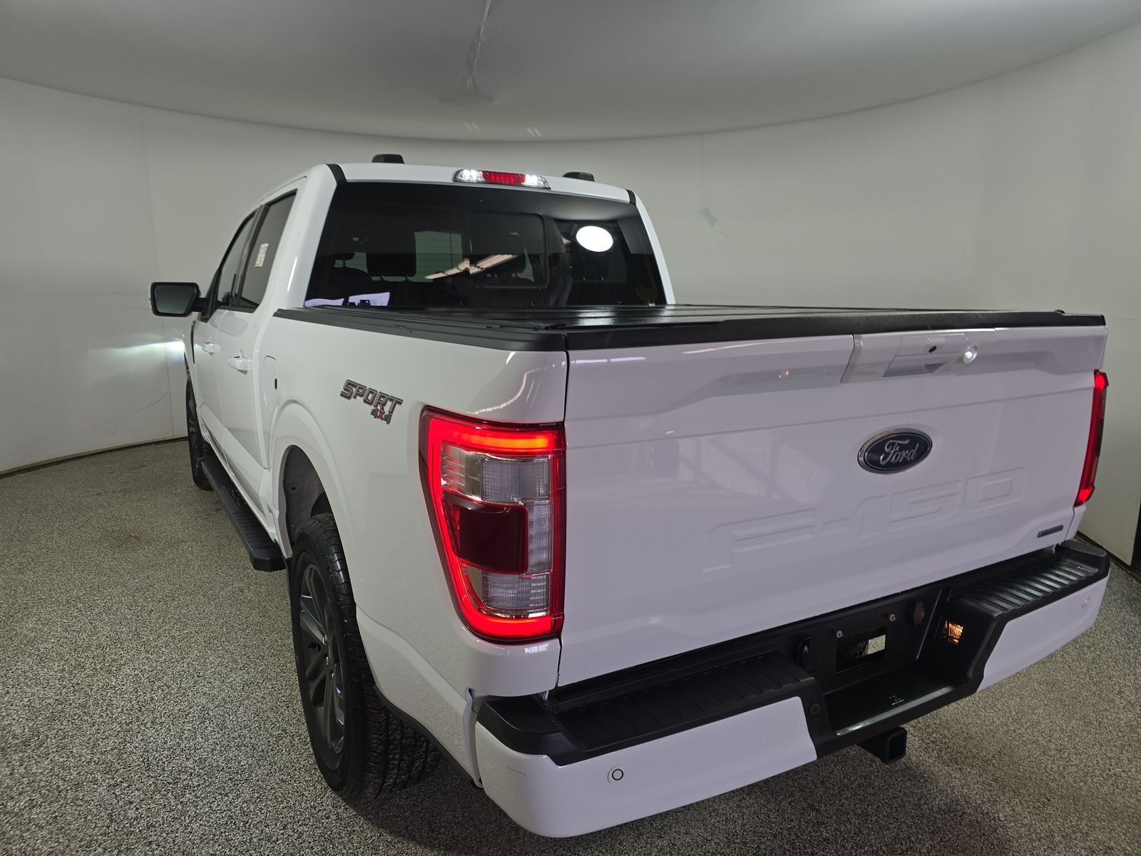 2023 Ford F-150 Lariat AWD