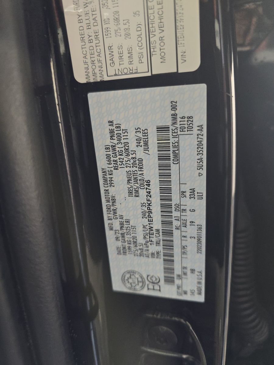 2023 Ford F-150 Lariat AWD