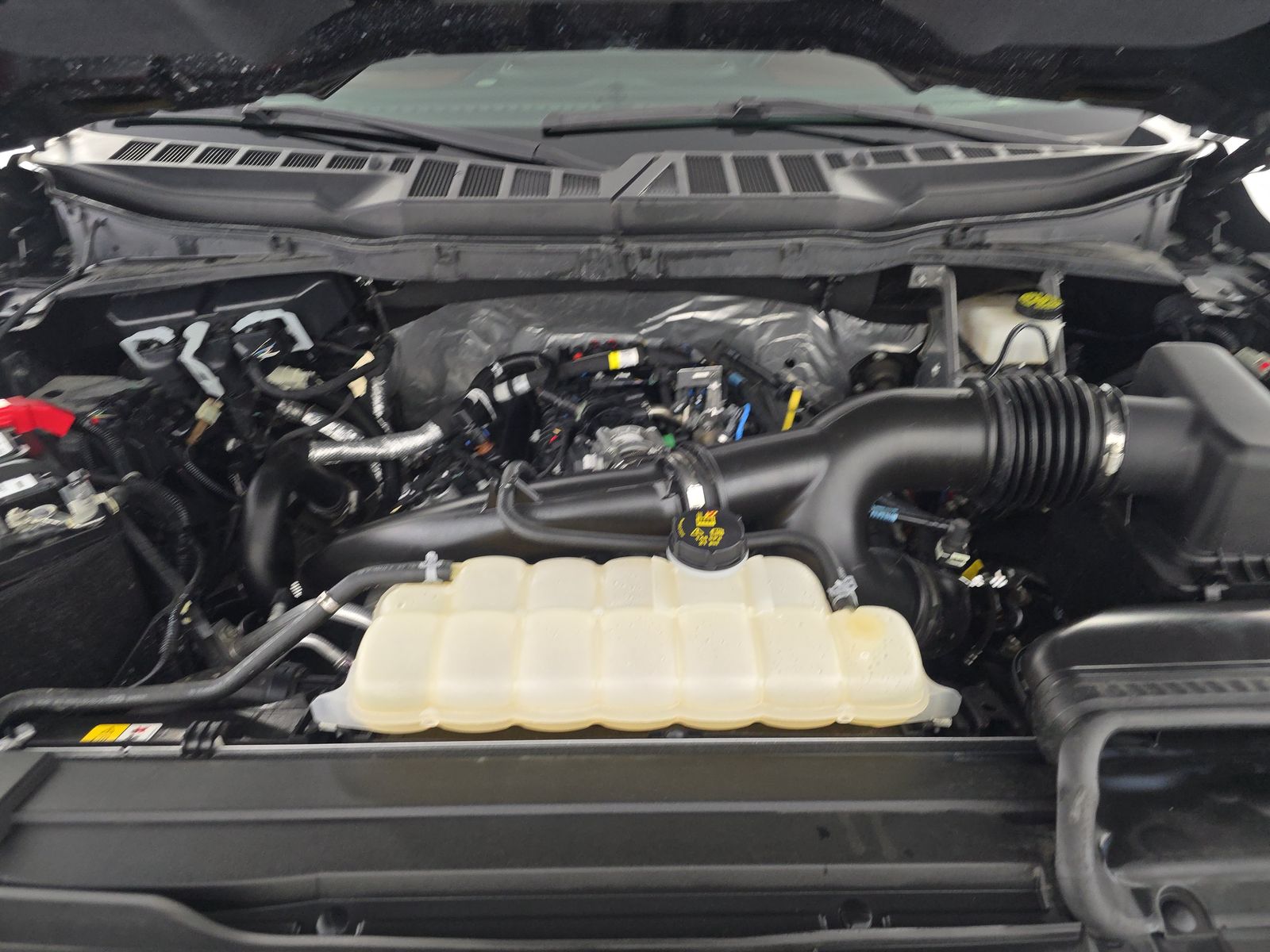 2023 Ford F-150 Lariat AWD