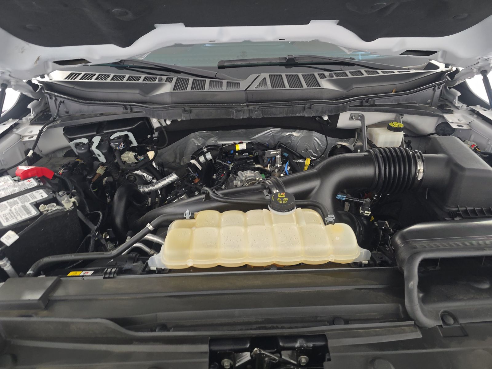 2023 Ford F-150 Lariat AWD