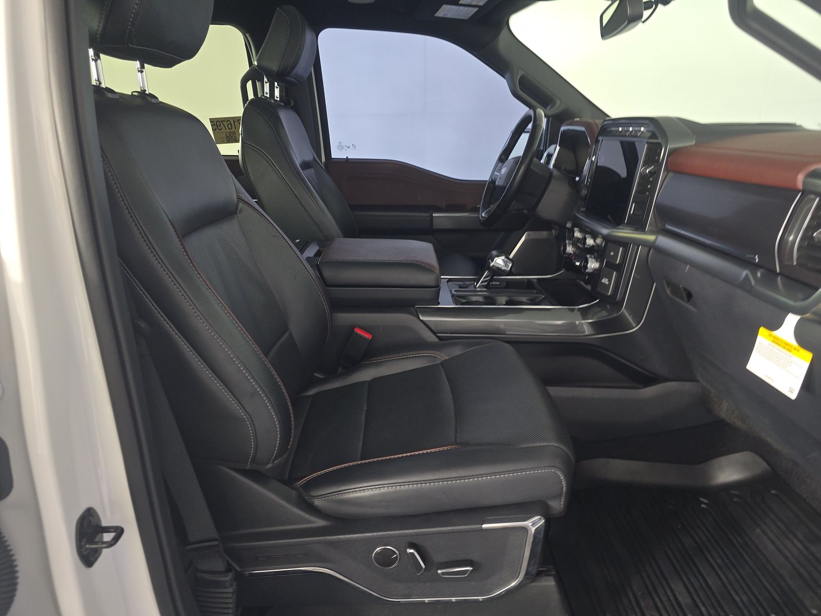 2023 Ford F-150 Lariat AWD