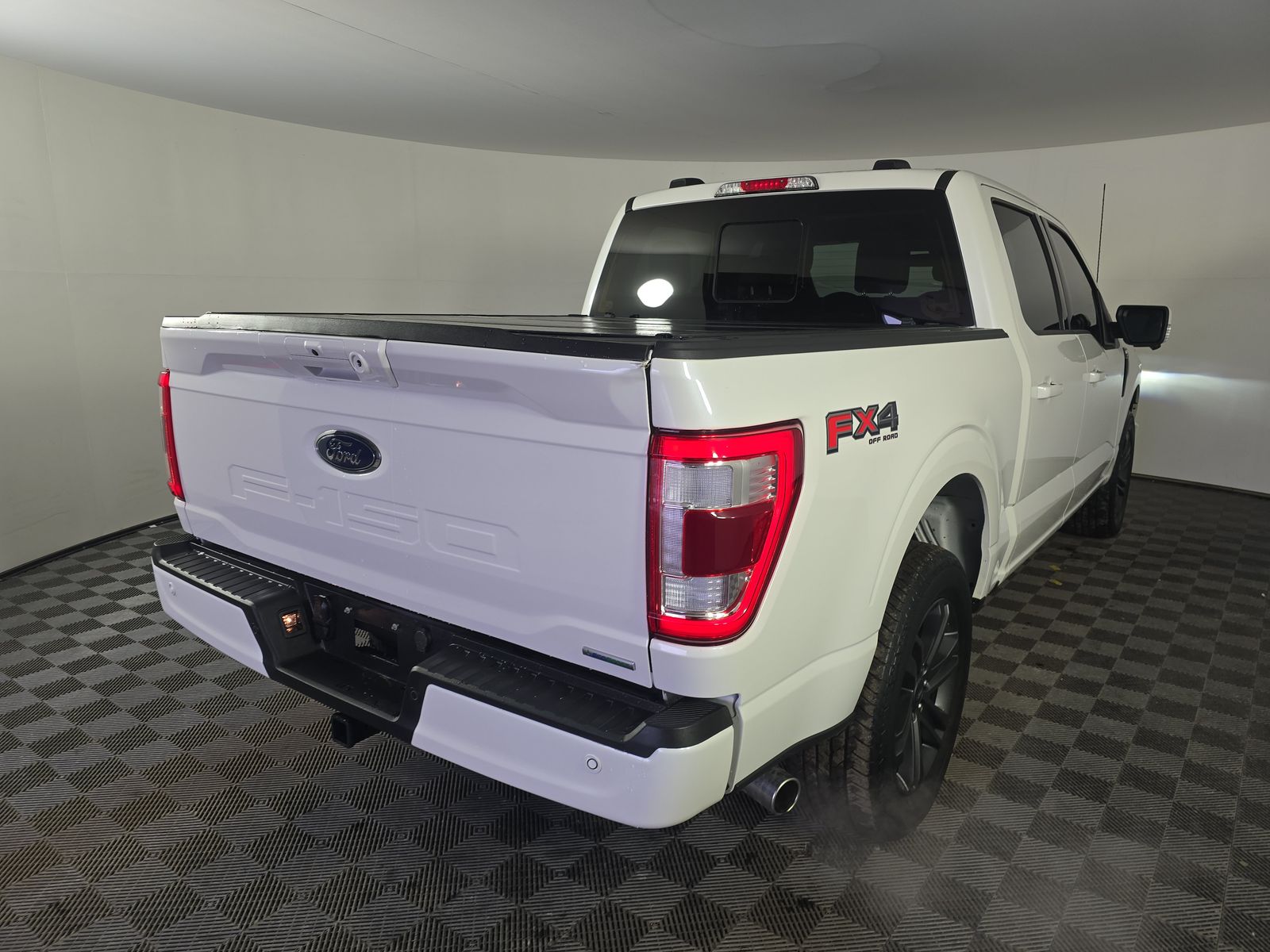 2023 Ford F-150 Lariat AWD
