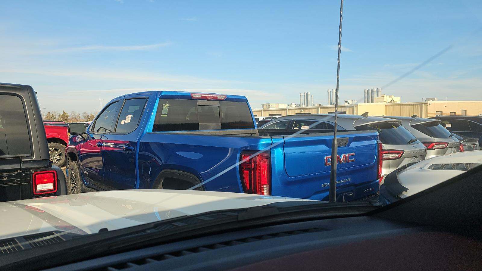 2023 Ford F-150 Lariat AWD