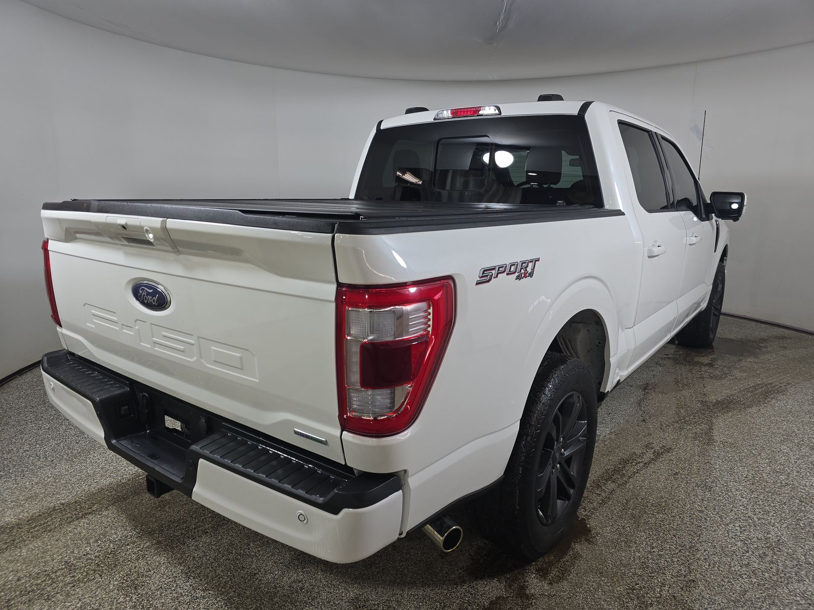 2023 Ford F-150 Lariat AWD