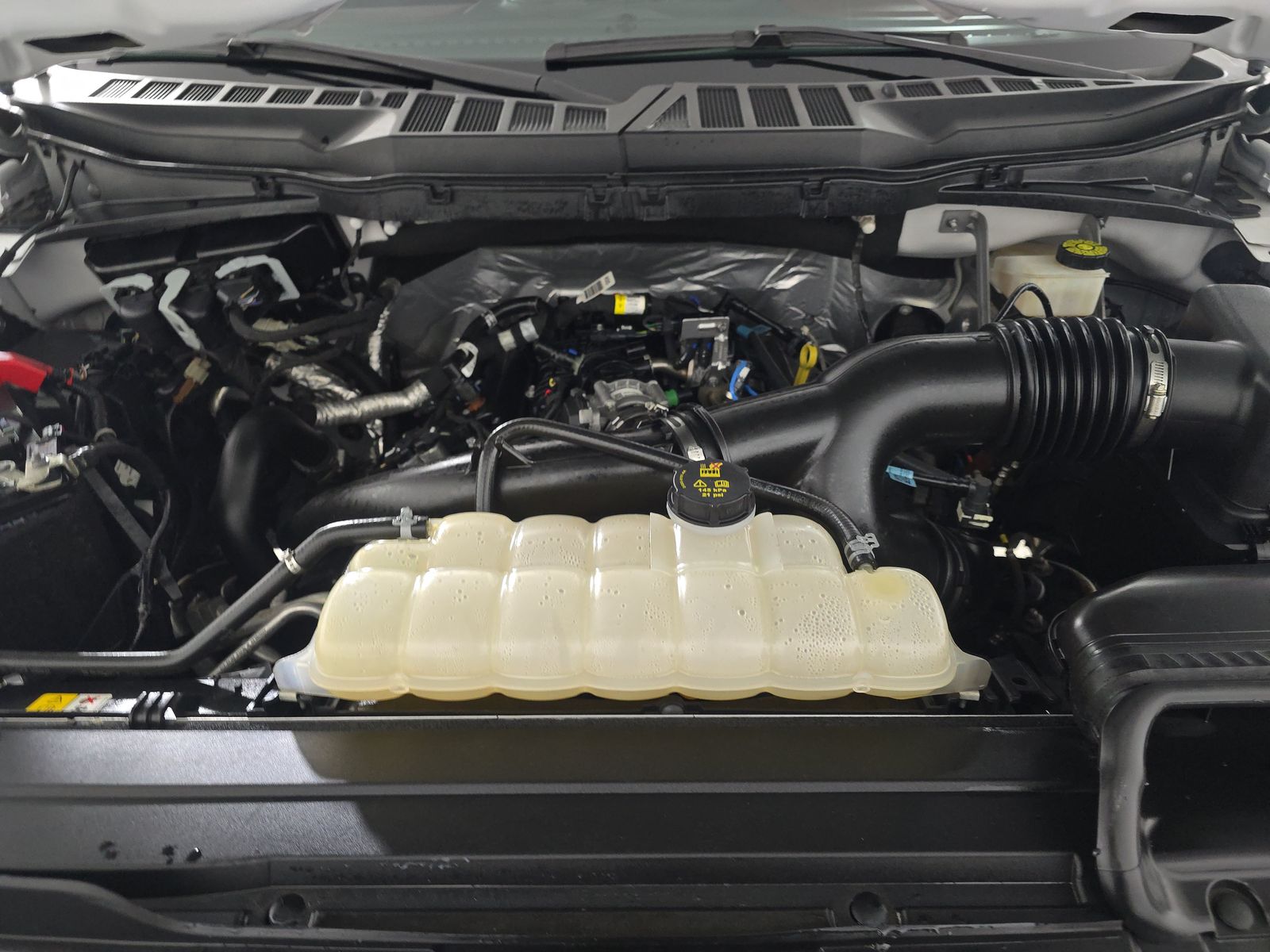 2023 Ford F-150 Lariat AWD