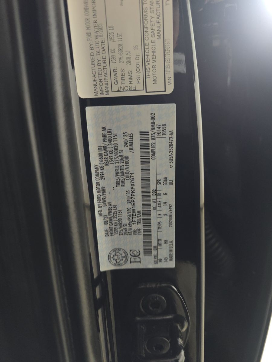 2023 Ford F-150 Lariat AWD