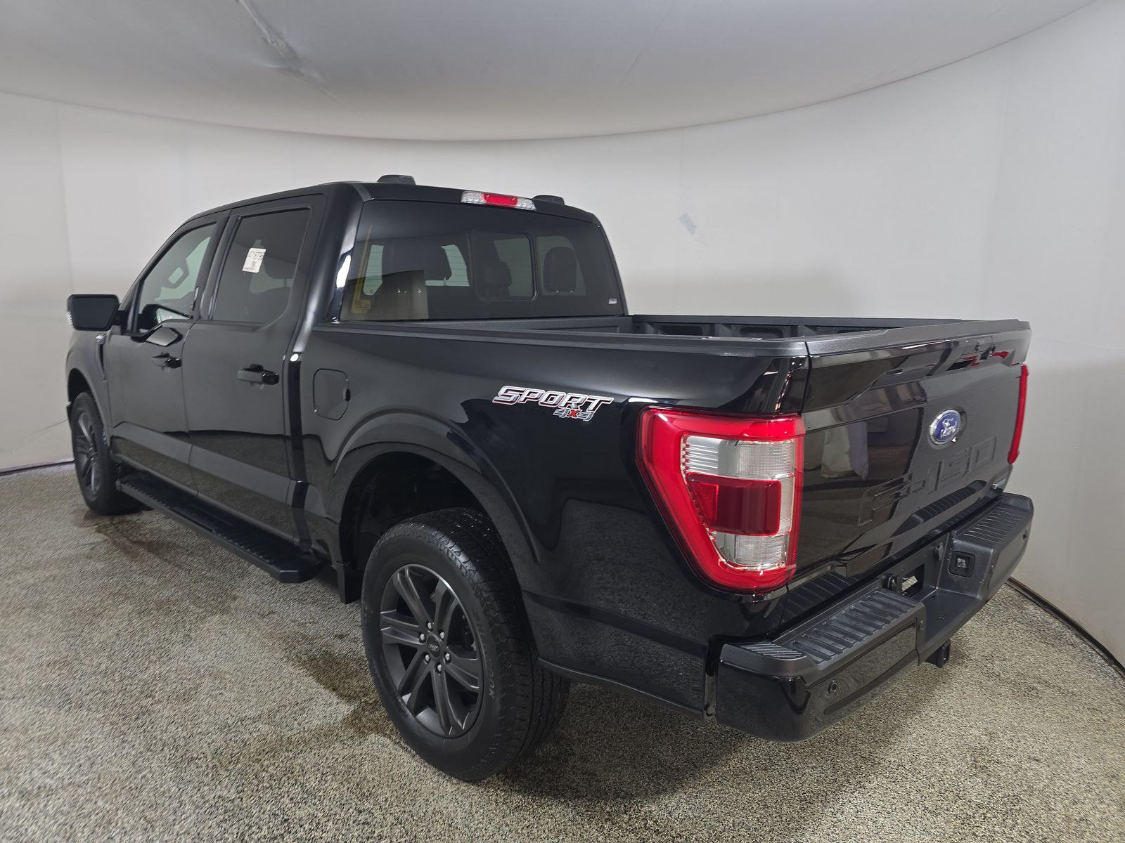 2023 Ford F-150 Lariat AWD