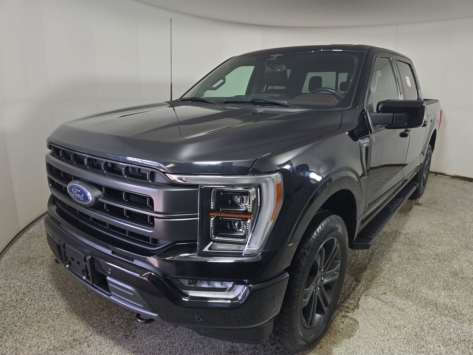 2023 Ford F-150 Lariat AWD