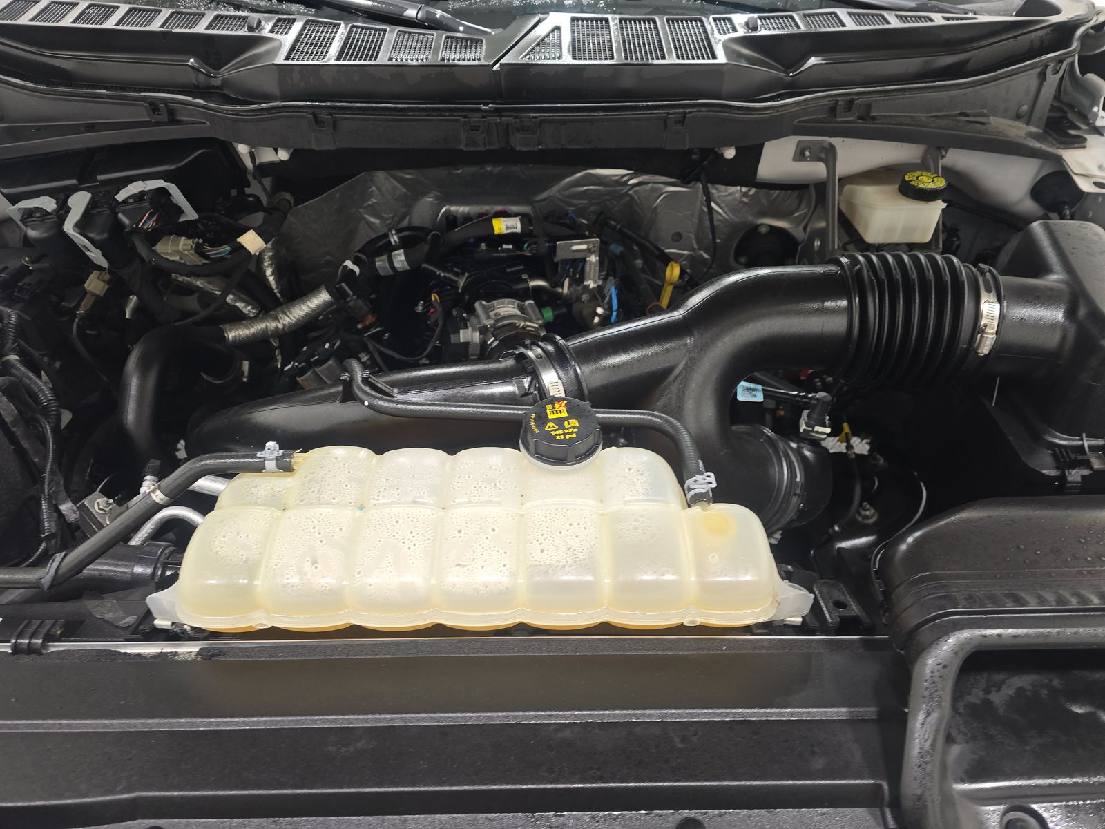 2023 Ford F-150 Lariat AWD