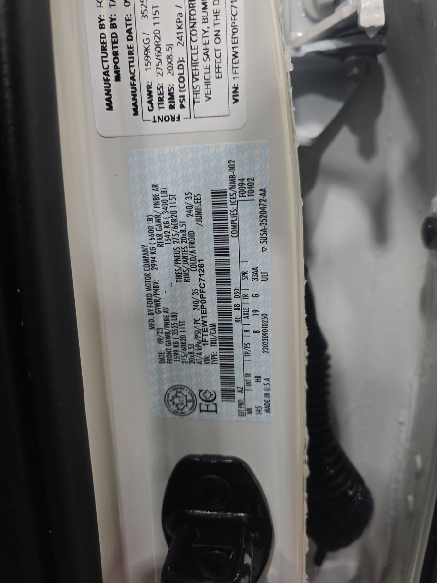 2023 Ford F-150 Lariat AWD