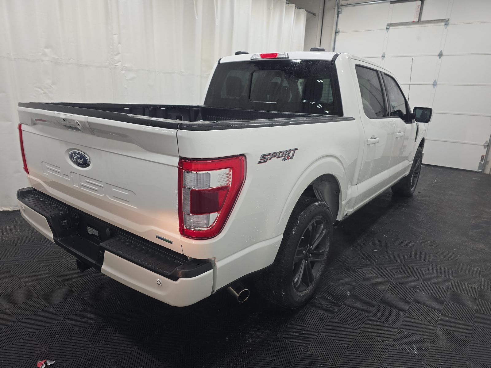 2023 Ford F-150 Lariat AWD