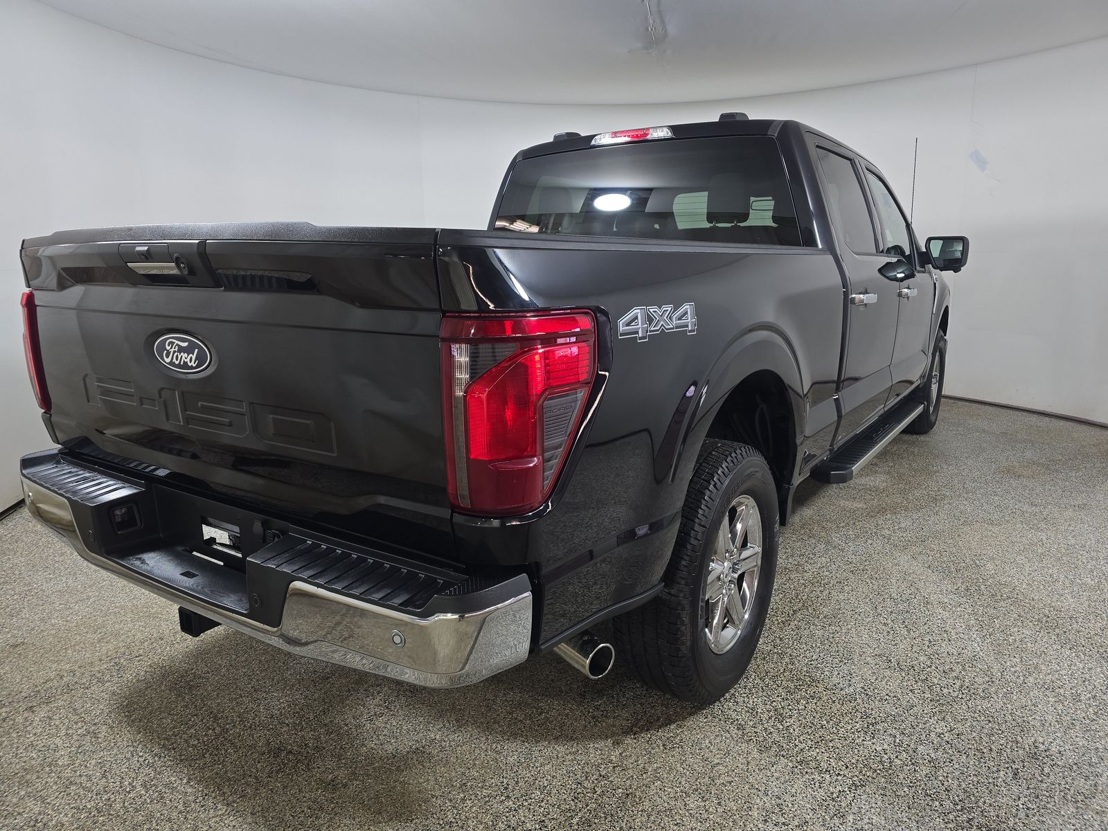 2024 Ford F-150 XLT AWD