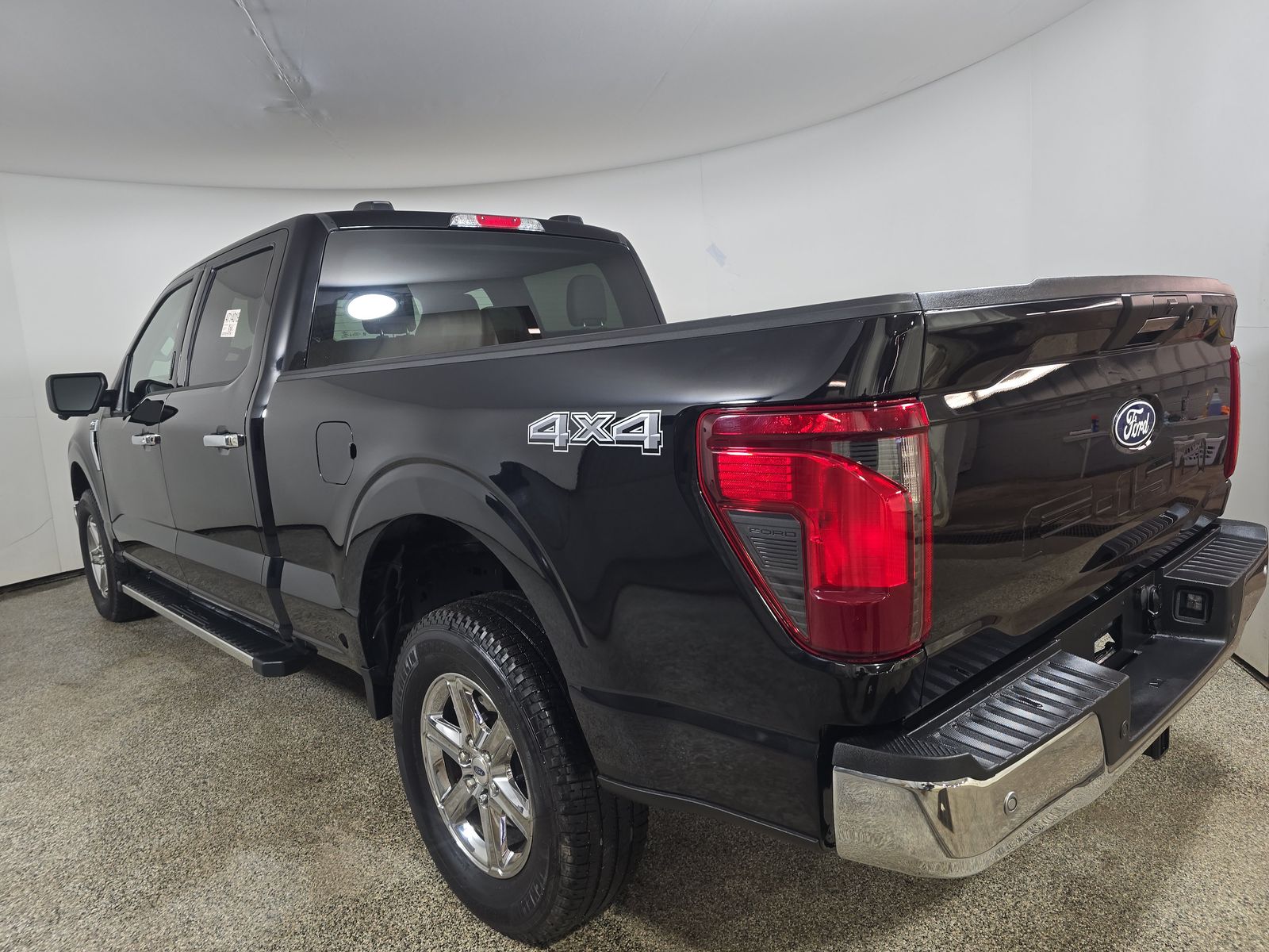 2024 Ford F-150 XLT AWD
