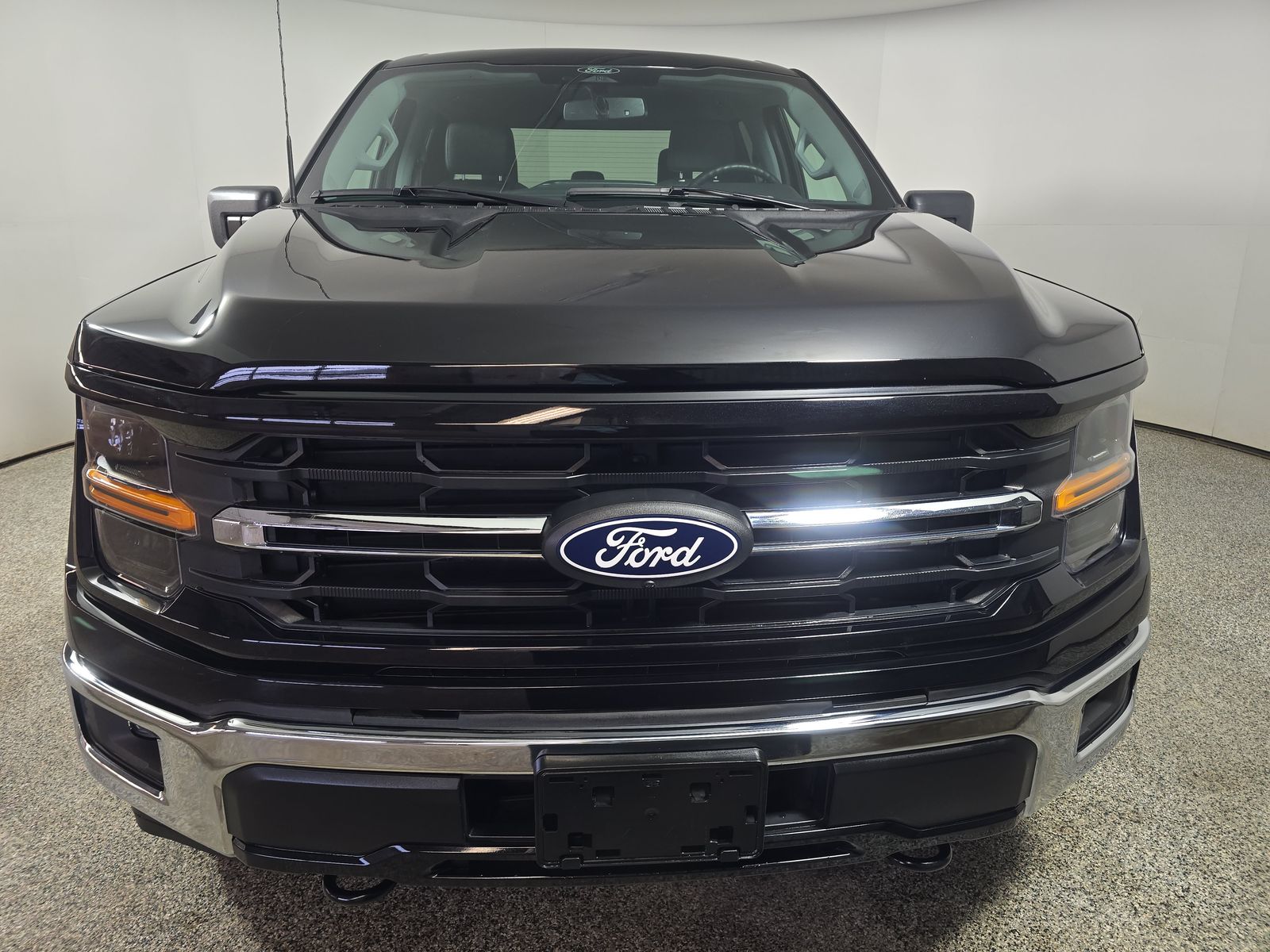 2024 Ford F-150 XLT AWD