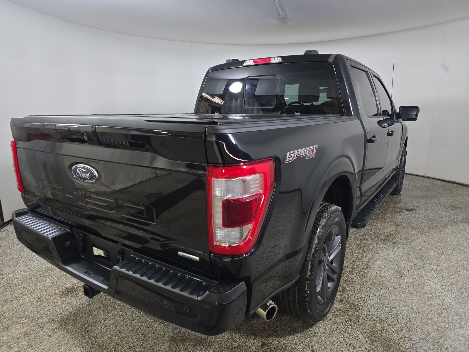 2023 Ford F-150 Lariat AWD